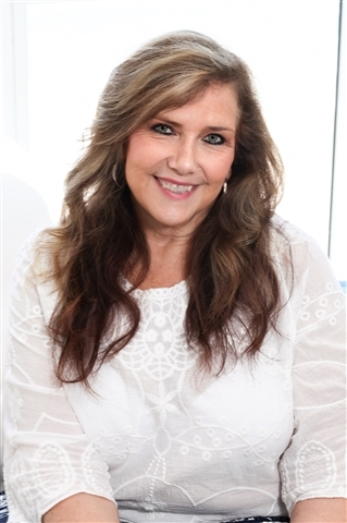 Profile picture of Deborah Freed