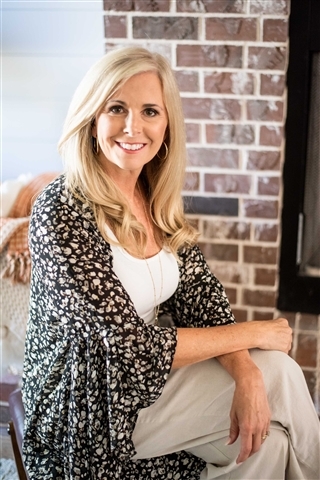 Profile picture of Lorie Phillips