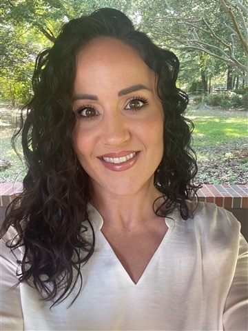 Profile picture of Sarah Hatfield