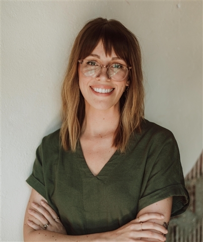 Profile picture of Beth Schweigert