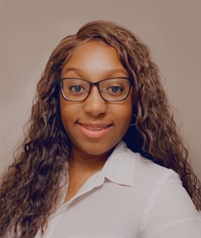 Profile picture of Jocelyn Warren