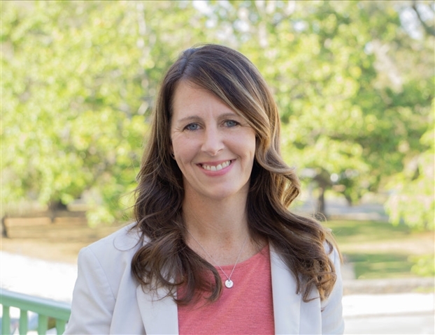 Profile picture of Stephanie East