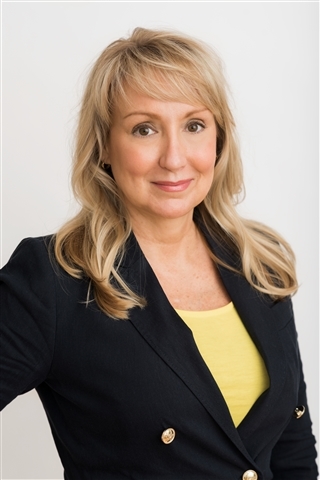 Profile picture of Melanie Durden