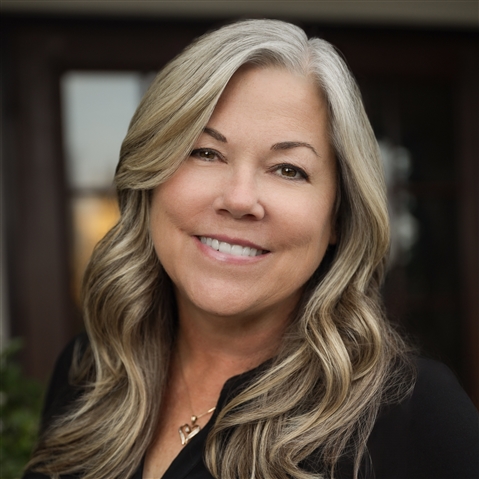 Profile picture of Rebecca Blackwell