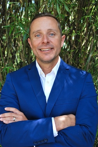 Profile picture of Stuart West