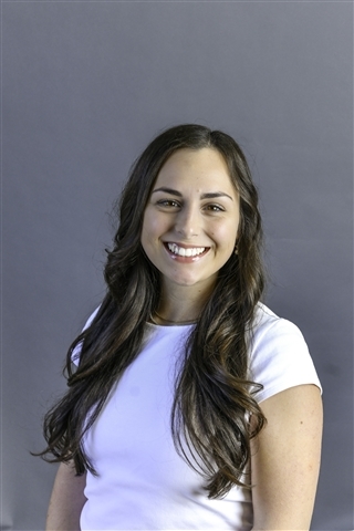 Profile picture of Isabelle Lopresti Dueck