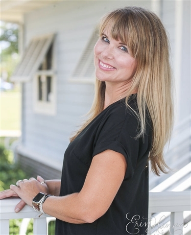 Profile picture of Heather Shearer