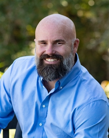 Profile picture of Dustin Reeves