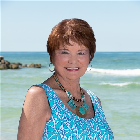 Profile picture of Lorraine Gatti