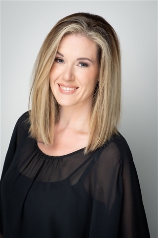 Profile picture of Ashleigh Donahue