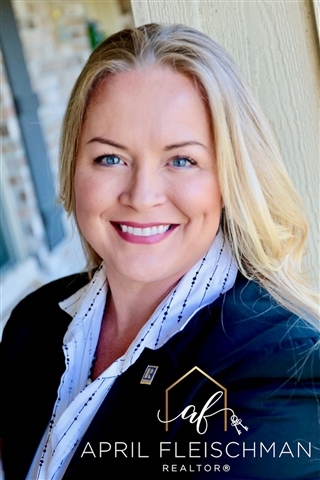 Profile picture of April Fleischman