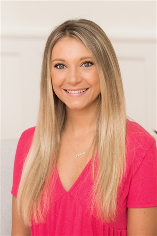 Profile picture of Lauren Hughes