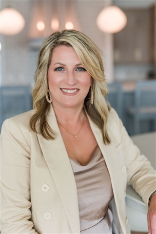 Profile picture of Rachel Hutchings