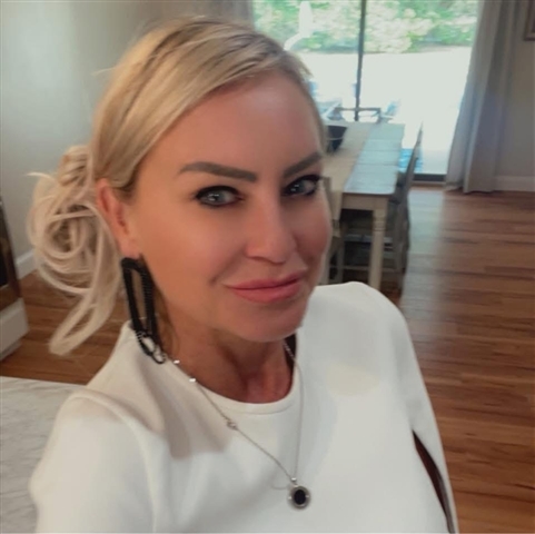 Profile picture of Claire Montgomery