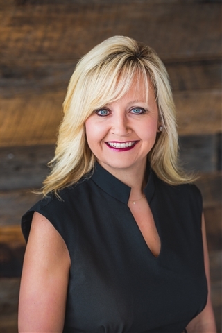 Profile picture of Renae Voda