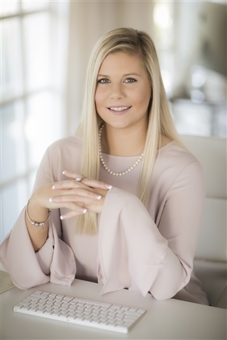 Profile picture of Lindsay Scapecchi