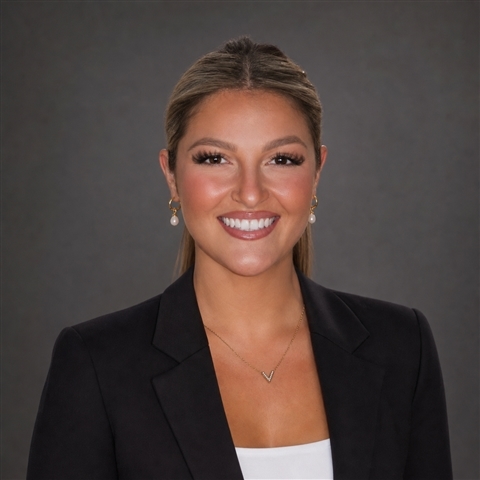 Profile picture of Helena Ciappina