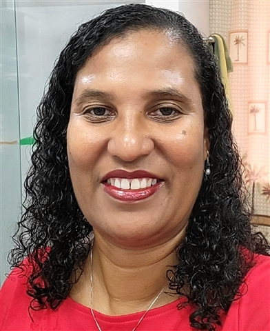 Profile picture of Angela Priester