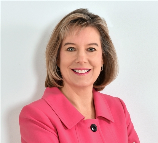 Profile picture of Pamela Heinold