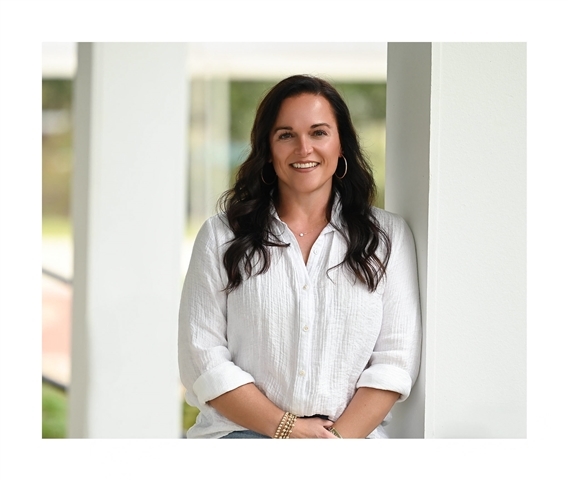 Profile picture of Kristin Ford