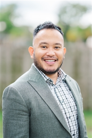 Profile picture of Johndee Galvan