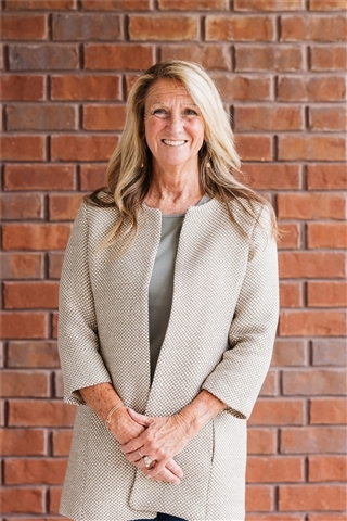 Profile picture of Patti Skinner