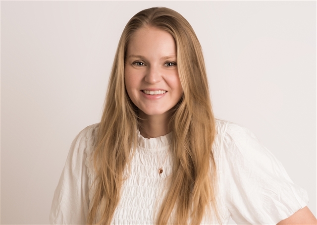 Profile picture of Abigail Barnett