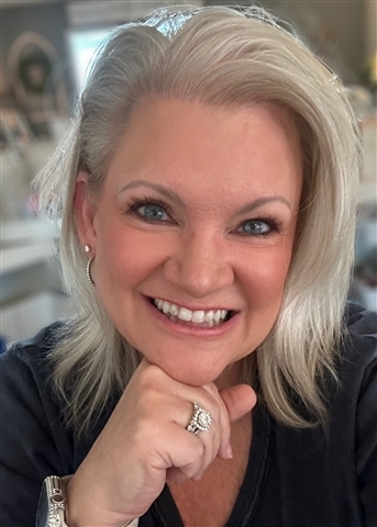 Profile picture of Melanie Behrends