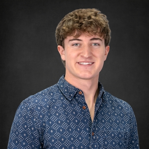 Profile picture of Carson Younger