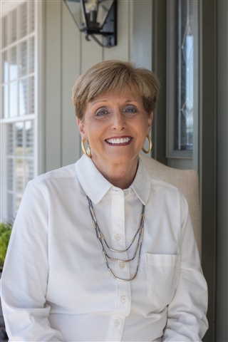 Profile picture of Patty Helton Davis