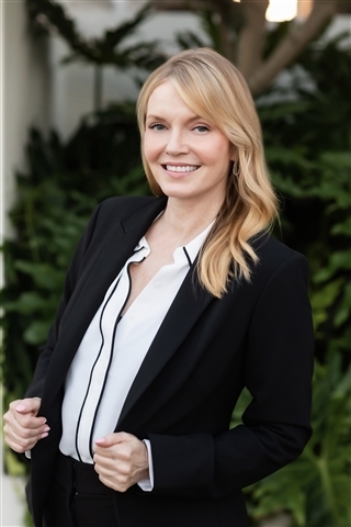 Profile picture of Heather Offer