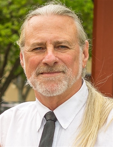Profile picture of Mark Moore