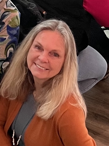 Profile picture of Gloria Sanders