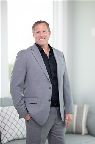 Profile picture of Jonathan Reinsch