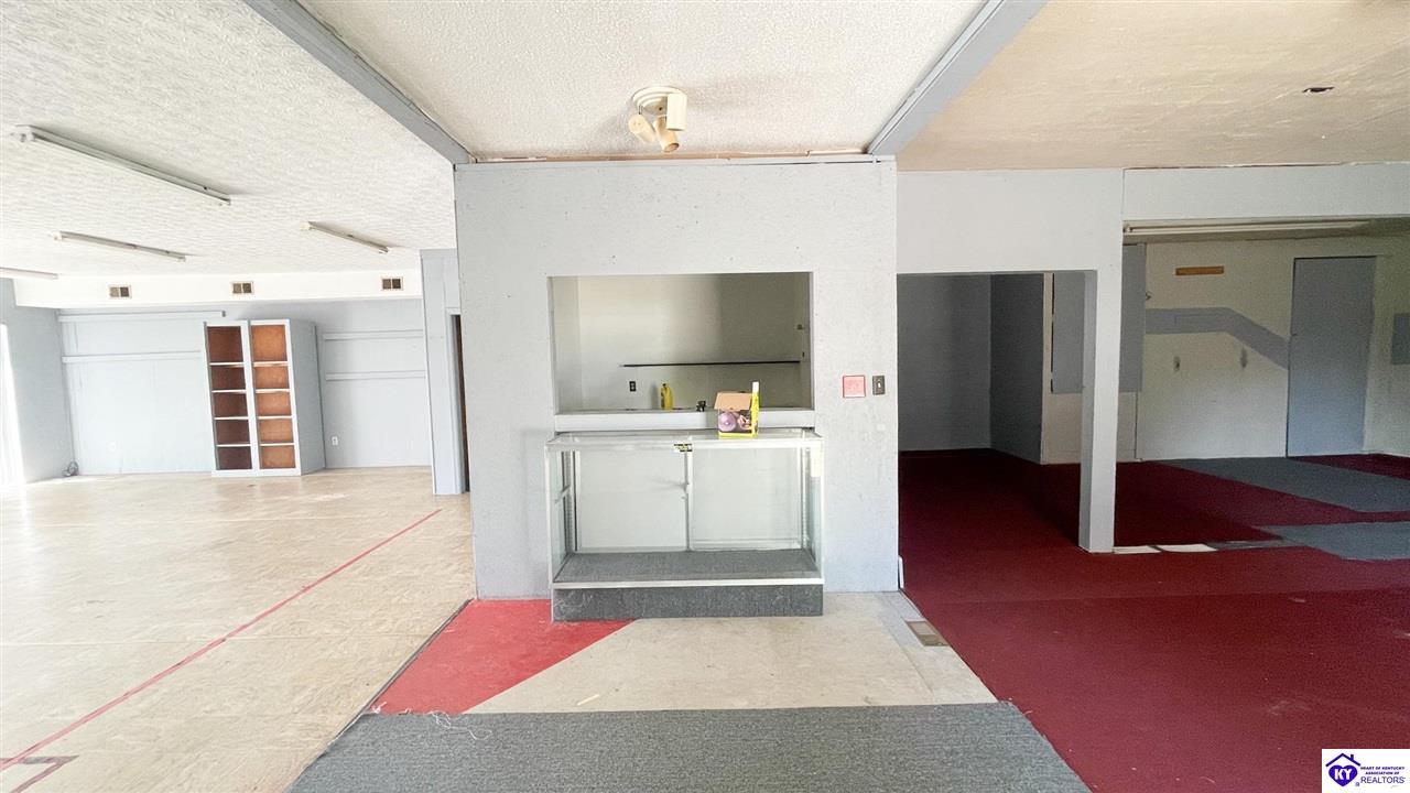 602 S Central Avenue Campbellsville, KY 42718 #3