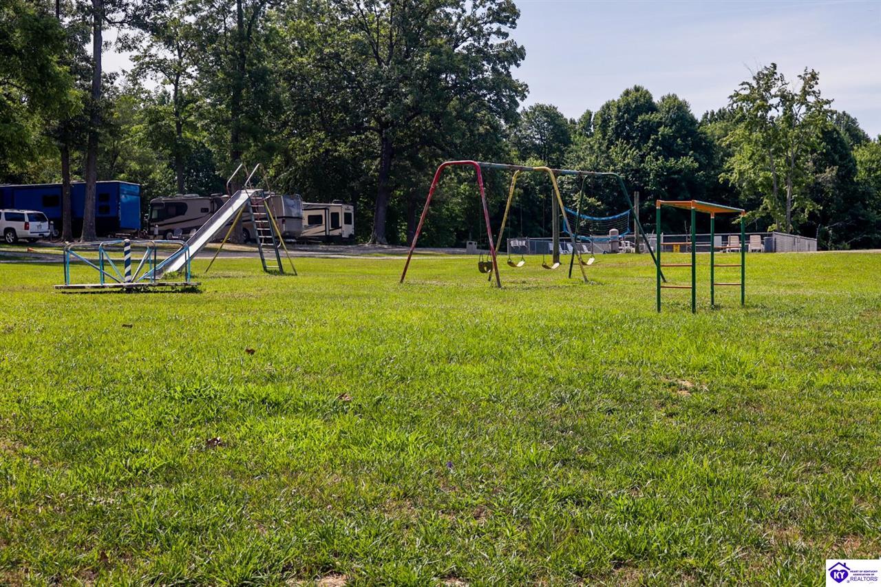 4566 Sportsman Lake Road Elizabethtown, KY 42701 #3