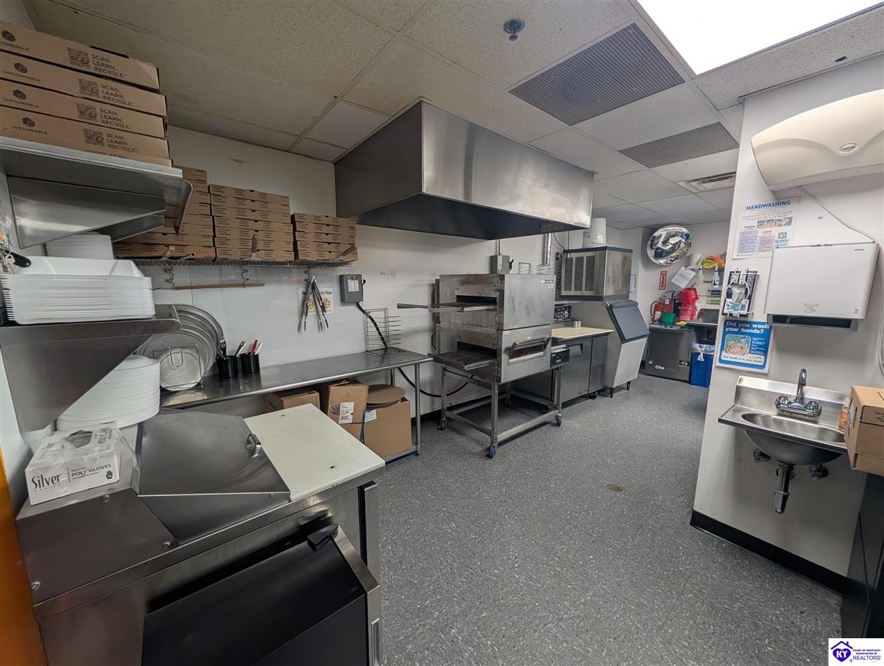 1500 Sam Steward Dr Radcliff, KY 40160 #3