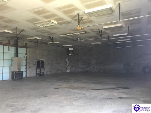 10017 S Highway 259McDaniels,&nbsp;KY&nbsp;40152