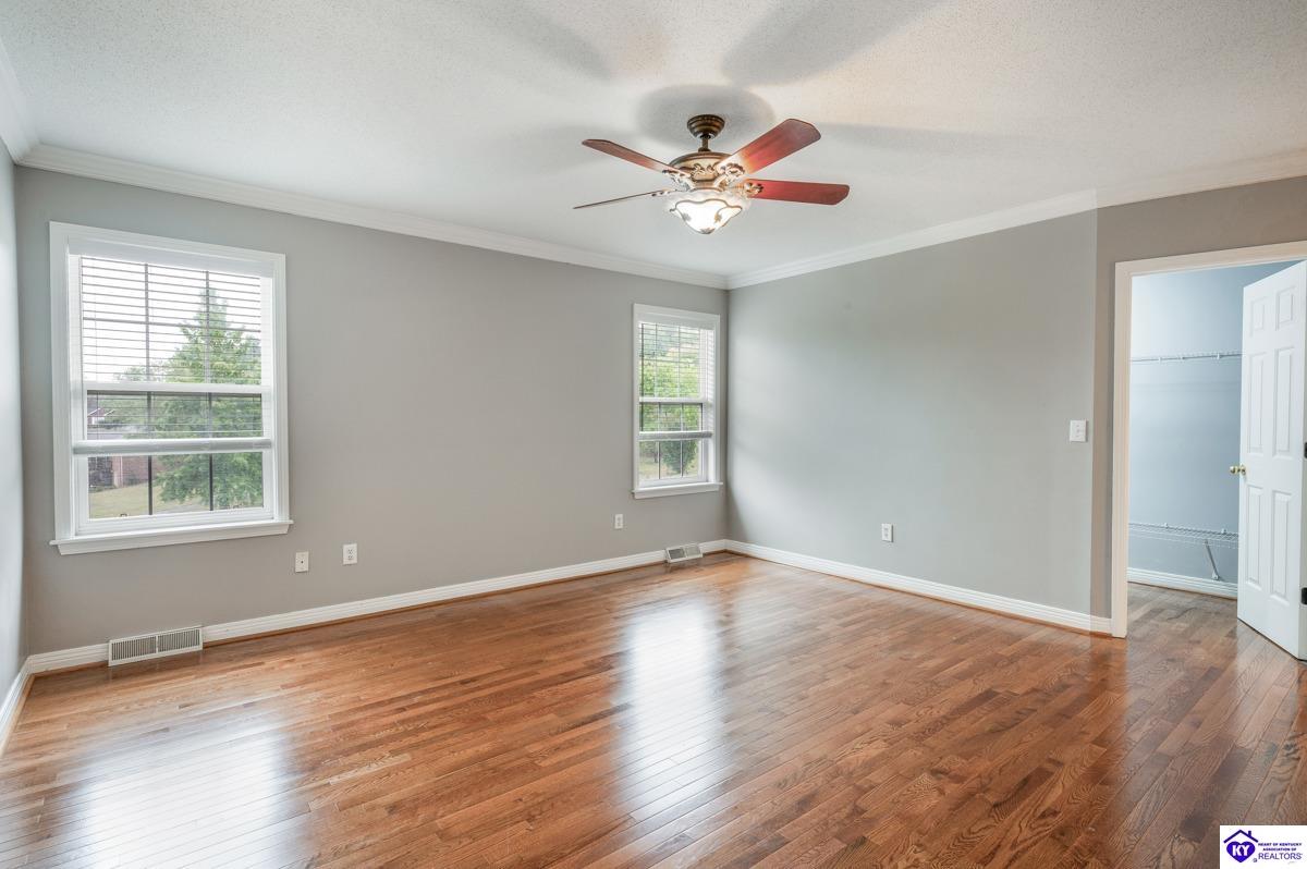 107 Deerfield Hills Road Elizabethtown, KY 42701 #4