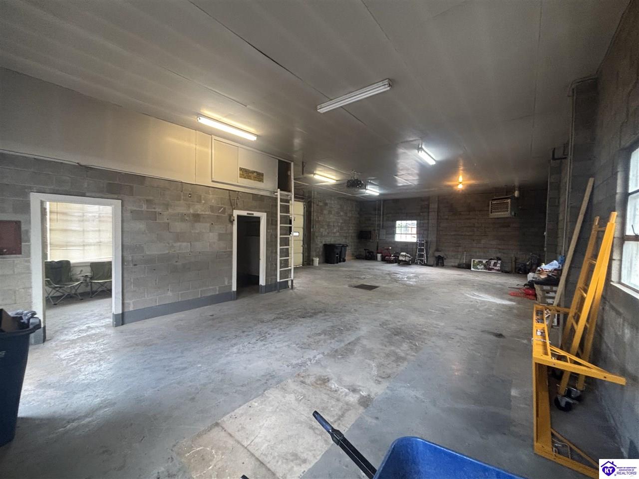 108 Virginia Avenue Campbellsville, KY 42718 #4