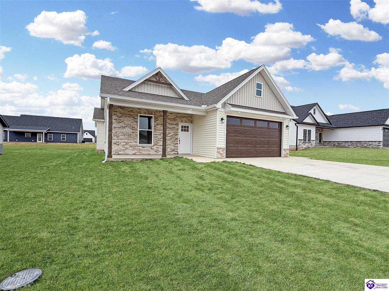 36 Robert Allen Lane Brandenburg, KY 40108 #1