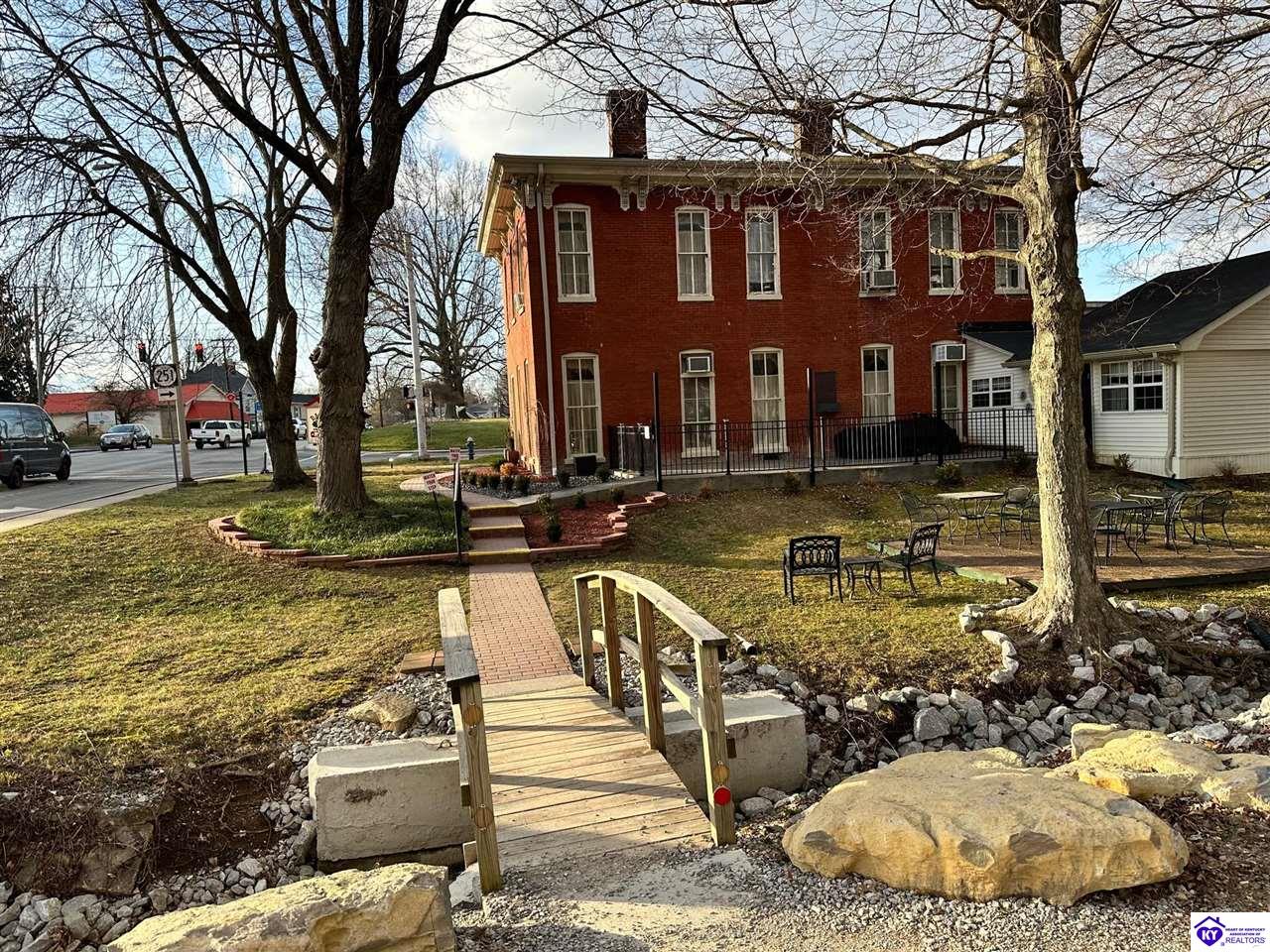 251 W Dixie Avenue Elizabethtown, KY 42701 #2