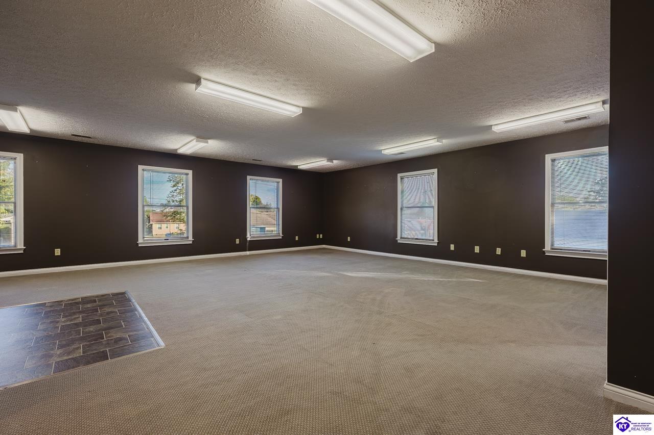 326 N Mulberry Street Elizabethtown, KY 42701 #4