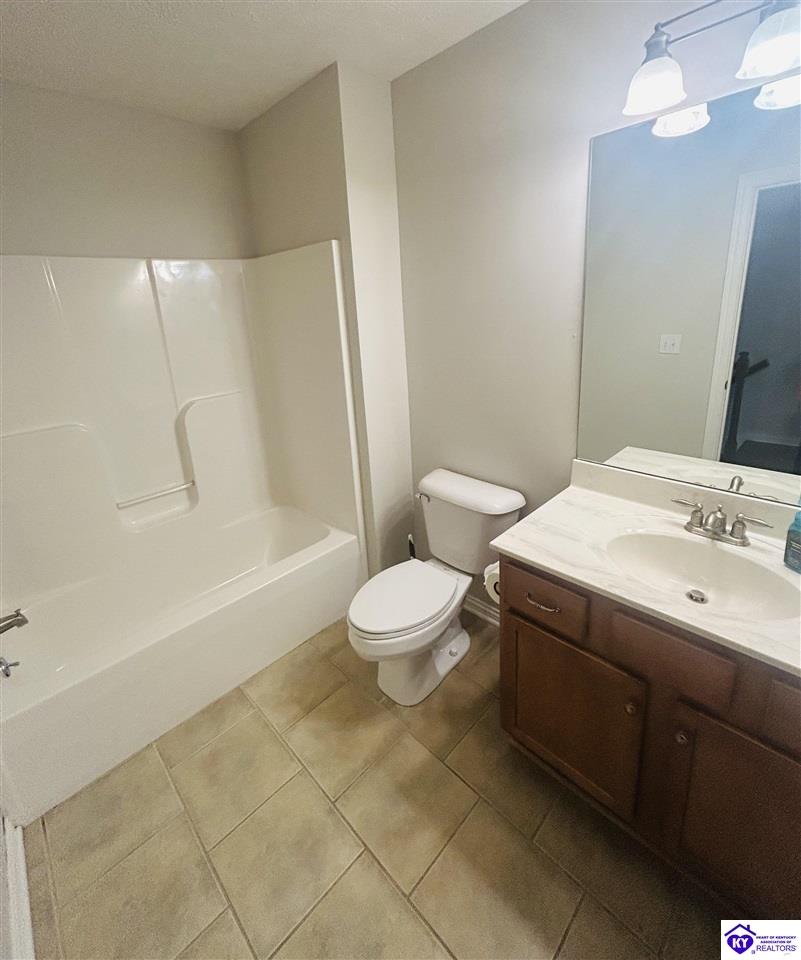 105-A Legacy Court Elizabethtown, KY 42701 #2