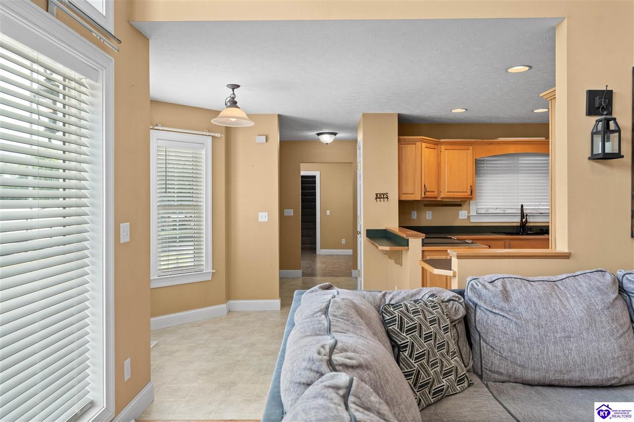 5940 New Glendale Road Elizabethtown, KY 42701 #3