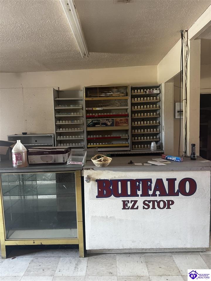 2905 Greensburg Road Buffalo, KY 42716 #1