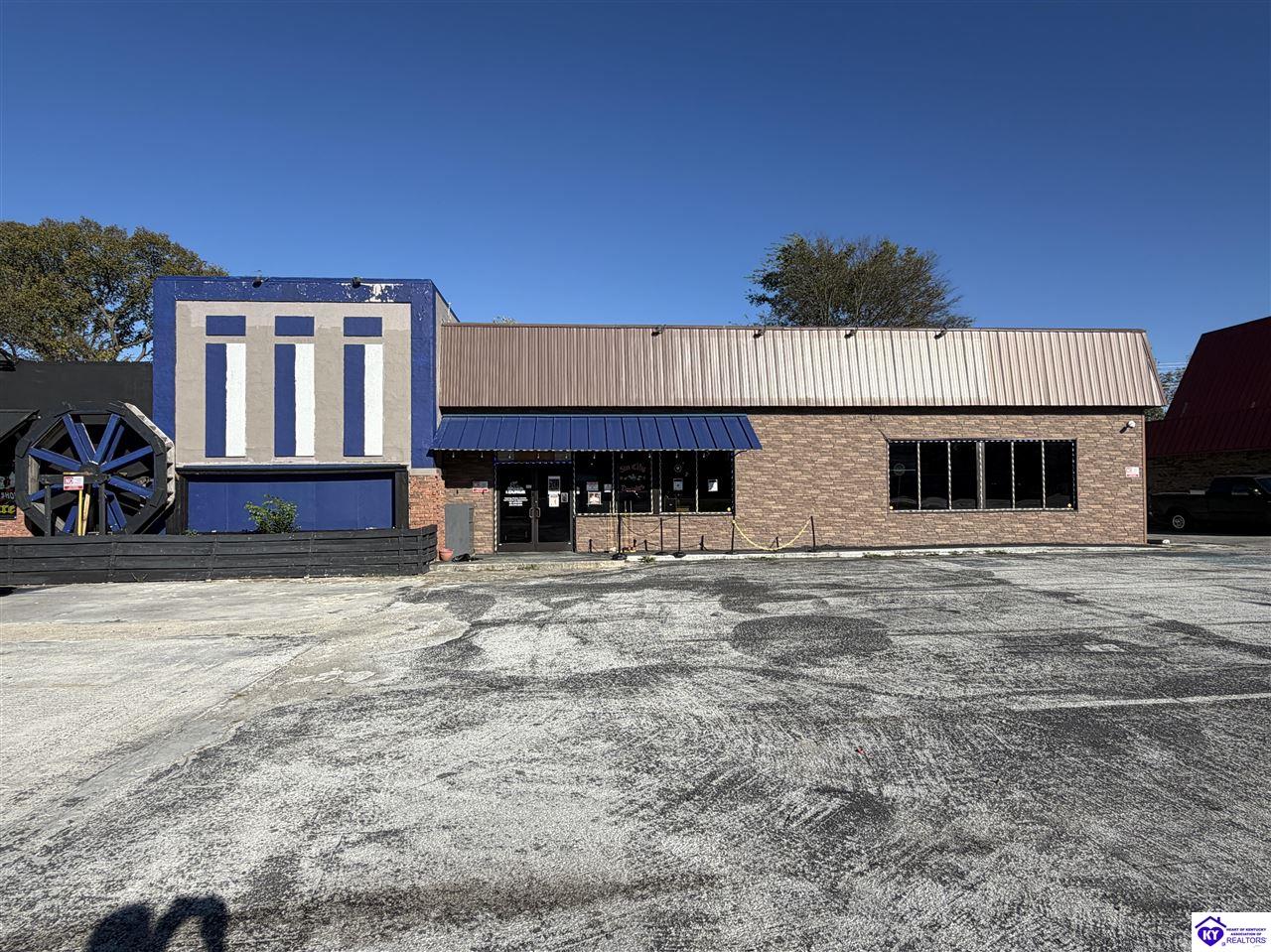 15088 Fort Campbell Boulevard Oak Grove, KY 42262 #1