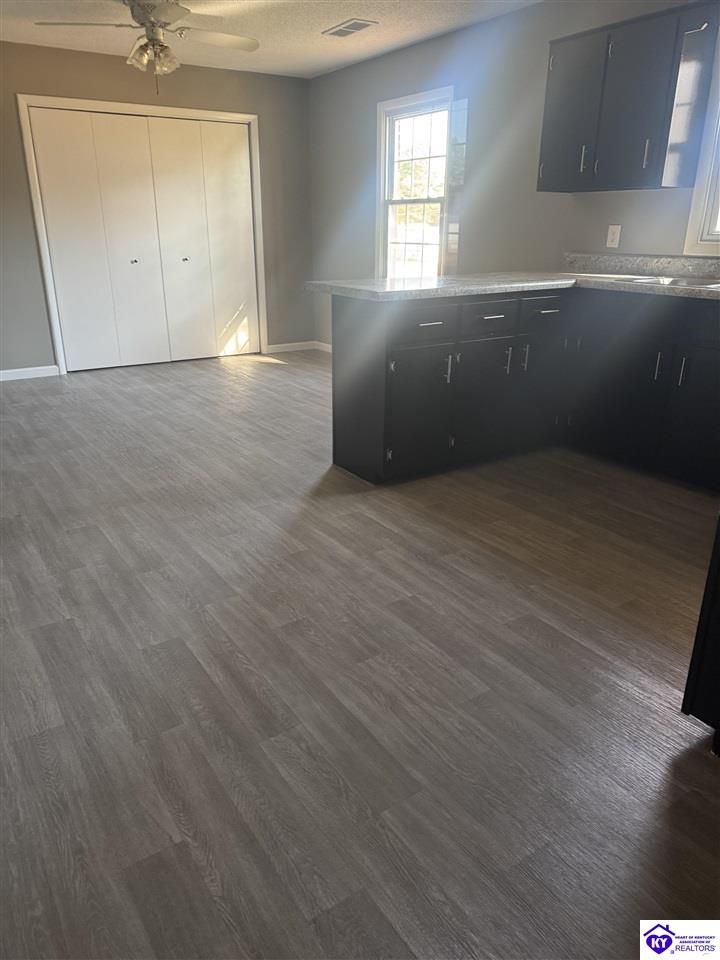 5526 S Dixie Highway Glendale, KY 42740 #1
