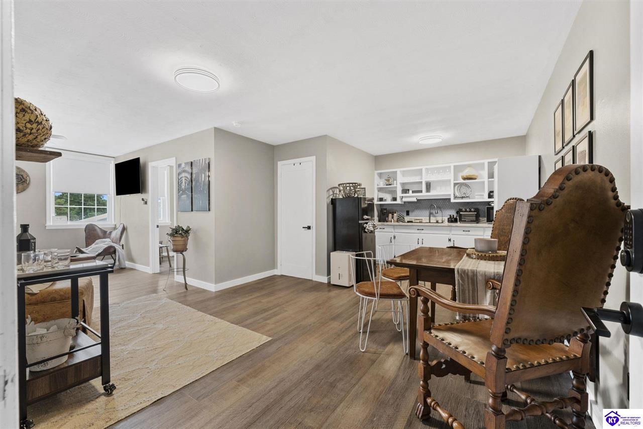 104-108 N 1st Street Cave City, KY 42127 #3