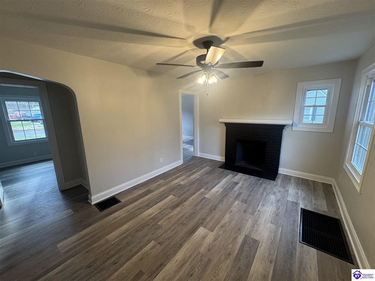 219 Poplar Drive Elizabethtown, KY 42701 #1